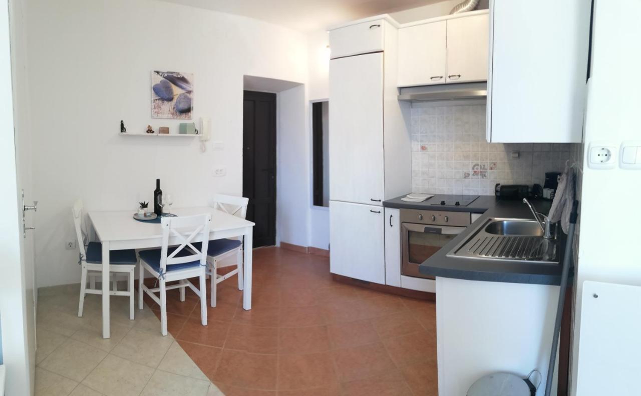 Center Of Rovinj, Sea View Apartment Esterno foto
